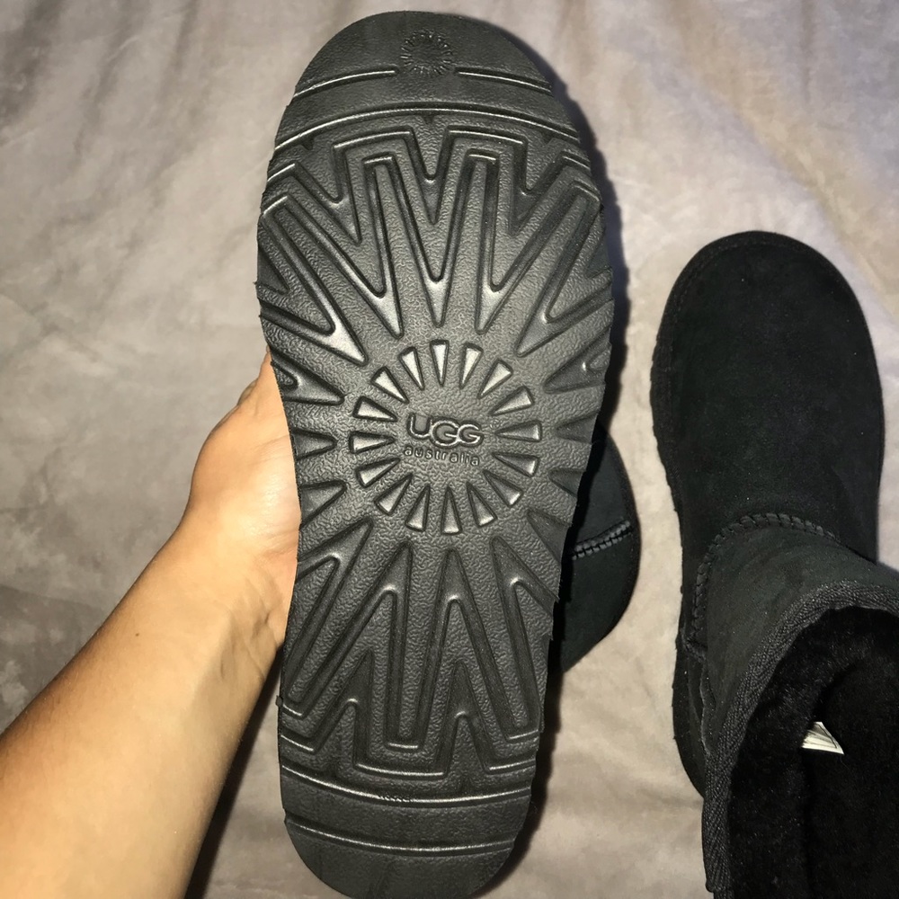 BRAND NEW NEVER WORN UGGS